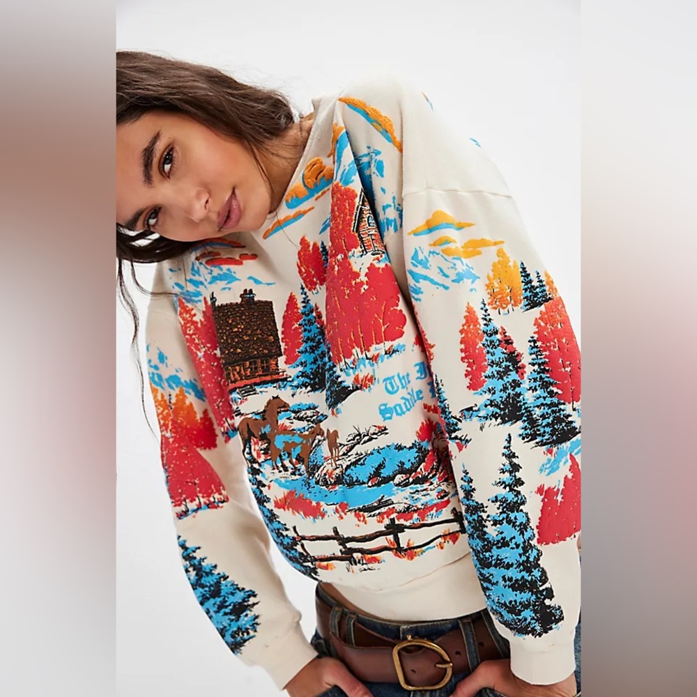 MOTHER Cream Scenic Cabin Crewneck Sweatshirt with Red & Blue Trees